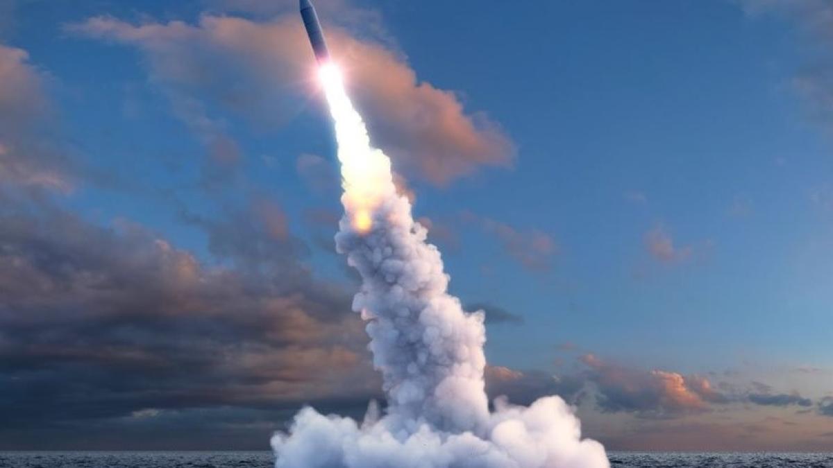 racheta-bulava_28307000