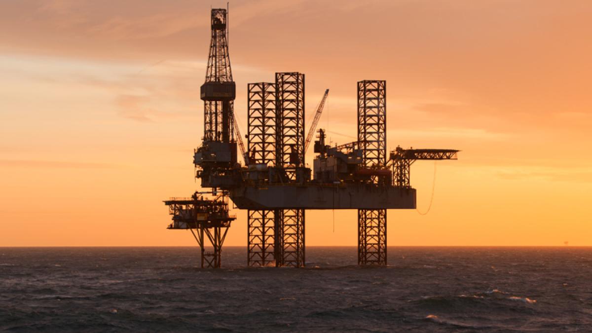 offshoreoilrig_58664600