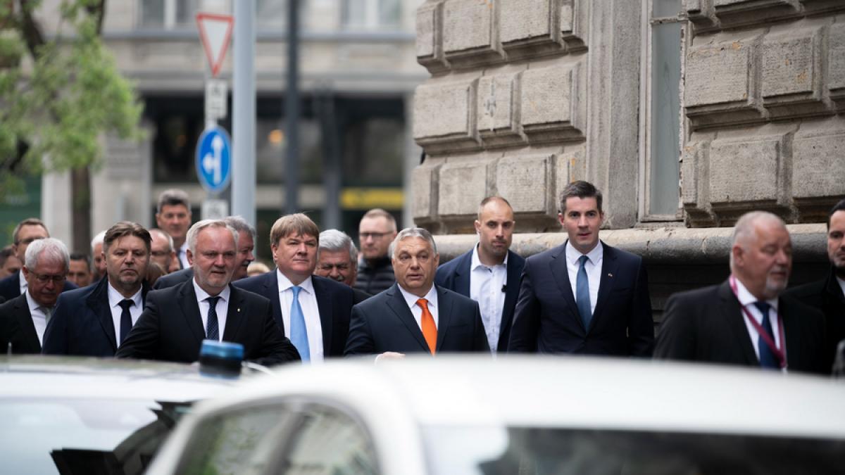 viktor-orban_resize_19020300