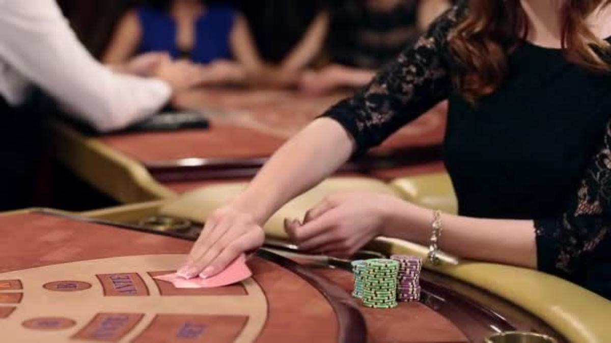 pariu-femeie-cazino_29190200