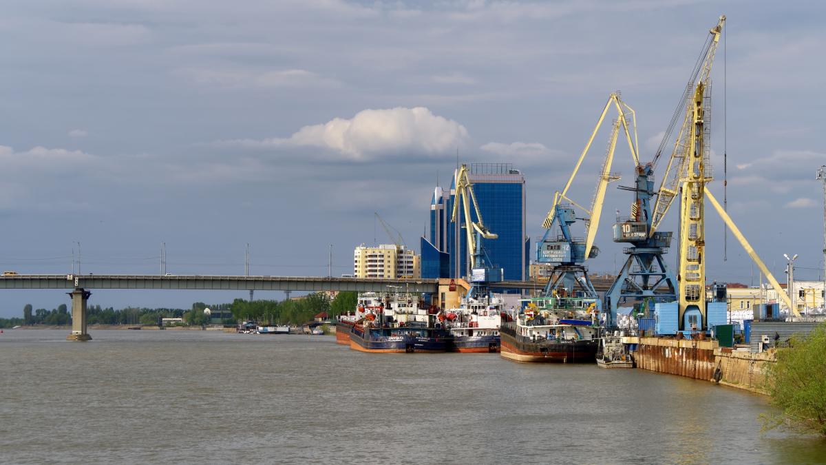 astrahan_volga_81485800