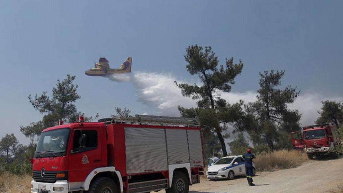 incendiu-grecia_32758700