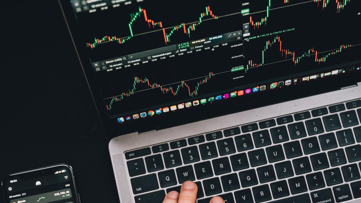 pexels-alesia-kozik-6772076_18104900