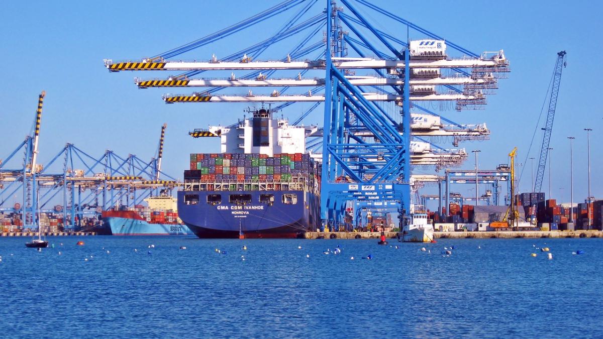 vapor_cargo_12610400