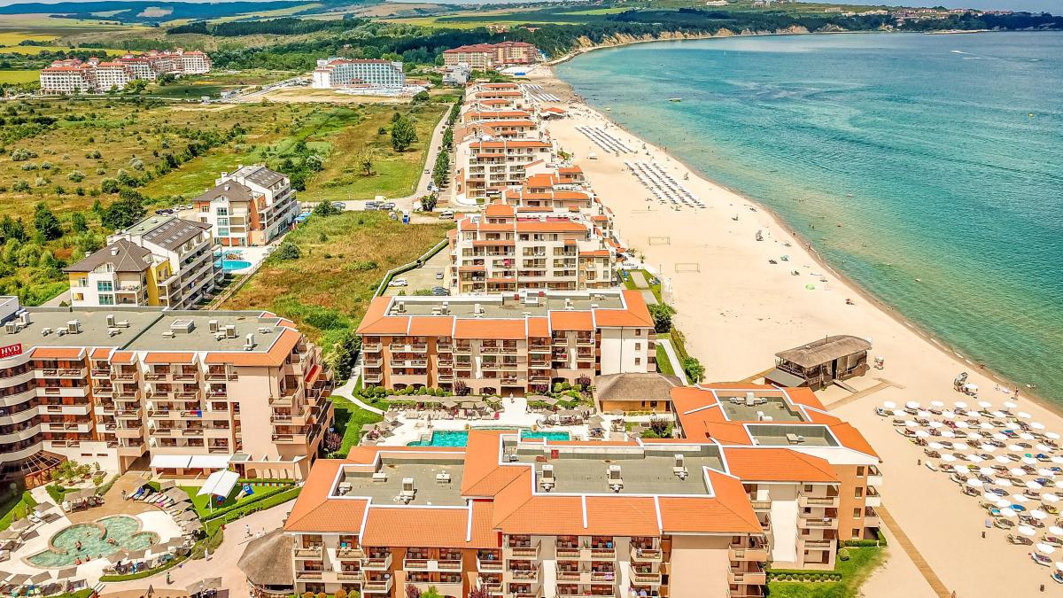 pexels-nextvoyage-3772157_91181000