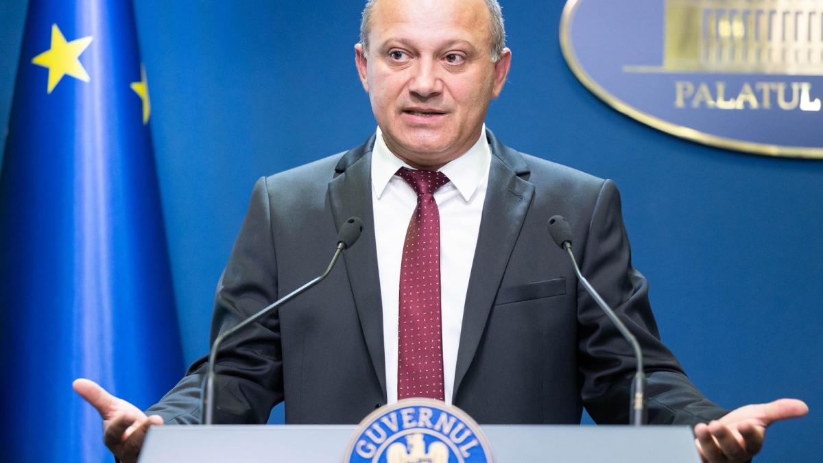 constantin-daniel-cadariu_60448200