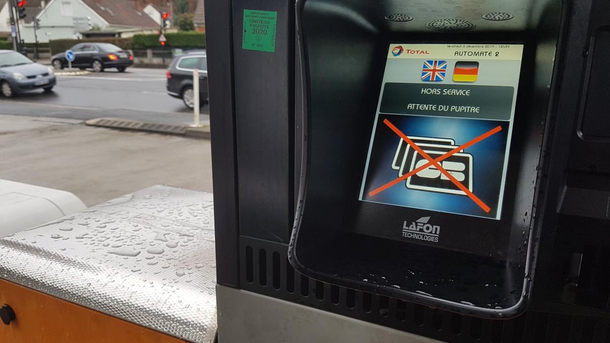 benzinarie-nefunctionala_88360700