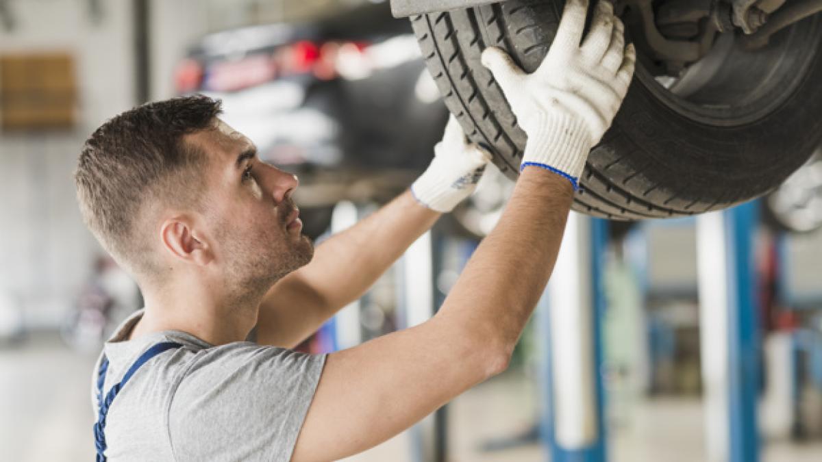 cauciucuri_mecanic_auto_76649600