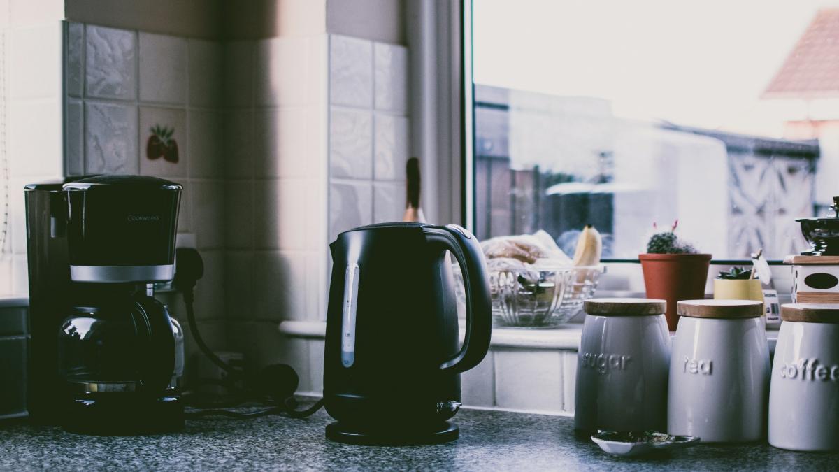 pexels-lisa-fotios-1271940_01551800