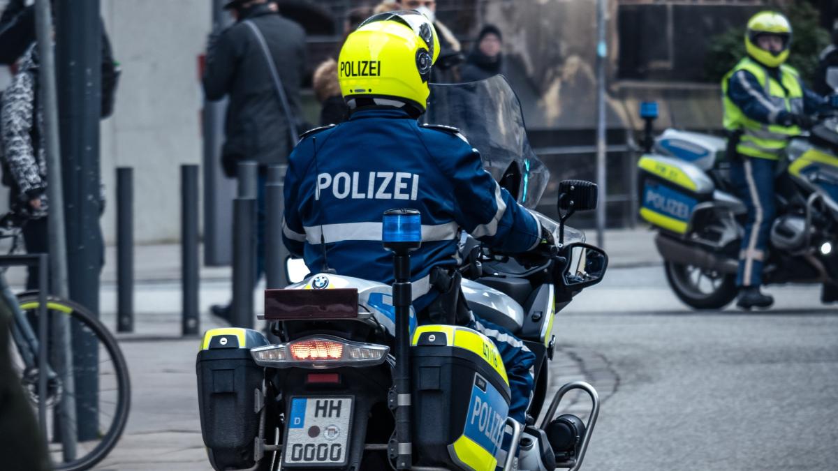 pexels-niklas-jeromin-11635693_35631700