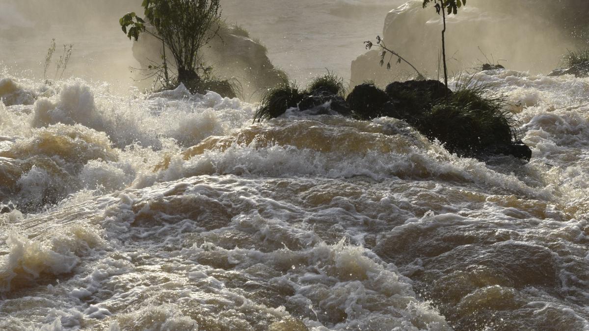 California, lovită de o ”bombă ciclonică”. Stare de urgență VIDEO