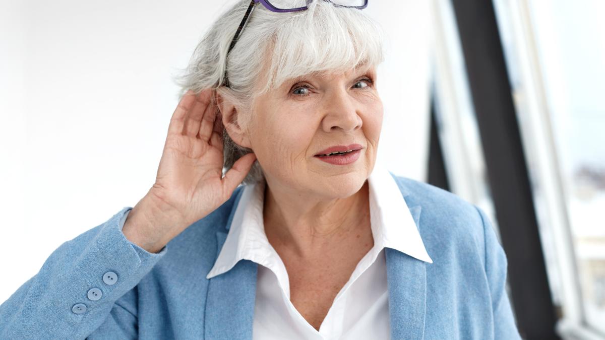close-up-elegant-stylish-elderly-woman-formal-suit-having-hearing-problems-holding-hand-her-ear-trying-hear-you-saying-speak-louder-please-age-maturity-people-health-concept_86393400