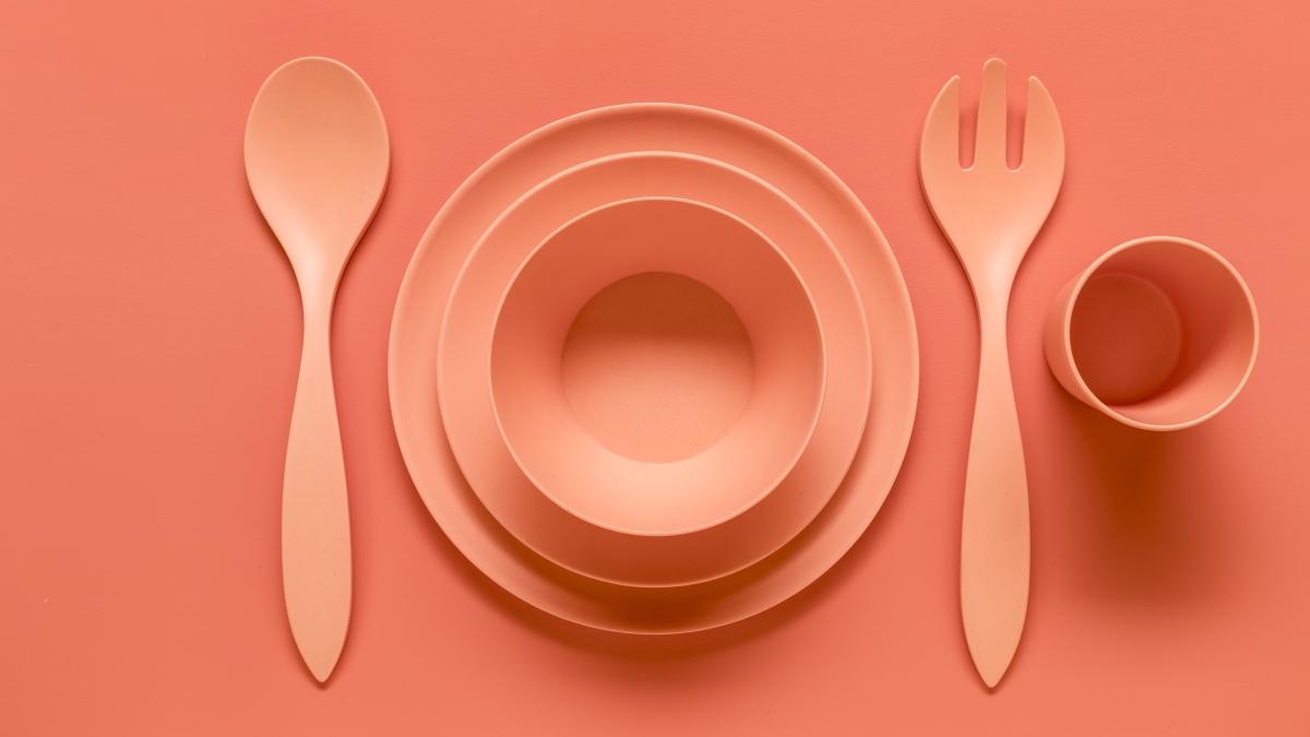 composition-pink-plastic-served-dish_78239800