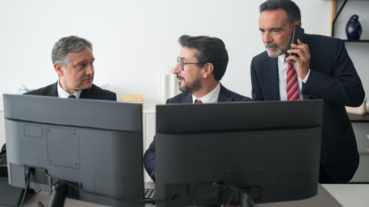 pexels-kampus-production-8353779_73426400