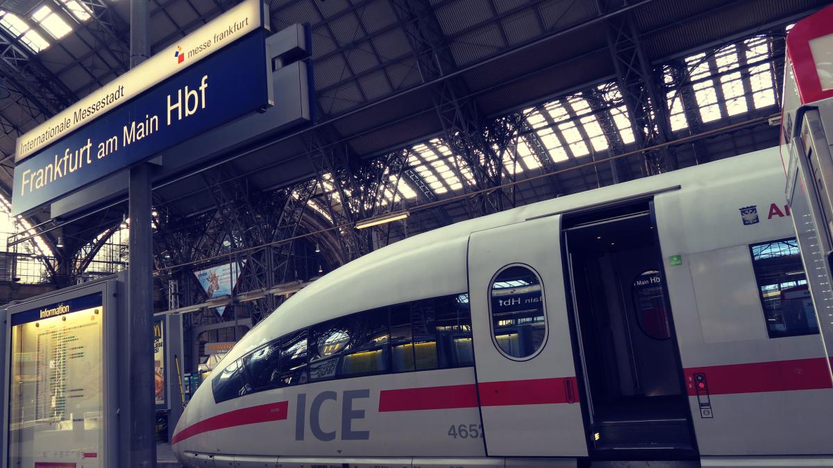 deutsche-bahn_09491700