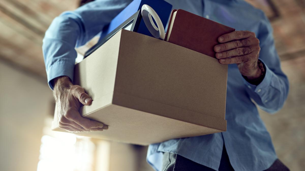 view-unrecognizable-businessman-leaving-office-after-losing-his-job_77898000