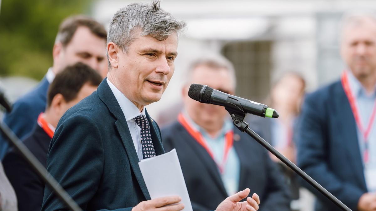 virgil-popescu-foaie_95309900