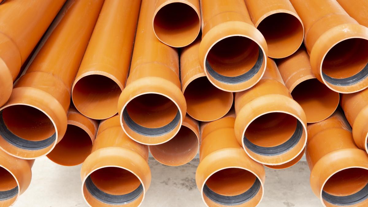 minimalist-construction-pvc-pipes-arrangement_73795100