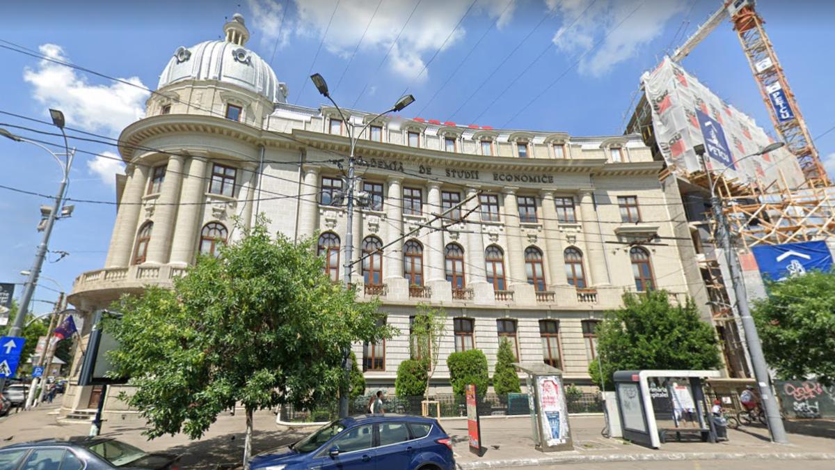 Nicolae Istudor: Absolvenții de ASE se angajează în primele șase luni de la terminarea facultății