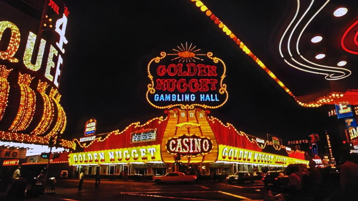 Cât de necesară este reglementarea afacerilor cu jocuri de noroc. Vlad Pufu: Centrele marilor municipii au devenit un Las Vegas al sărăciei