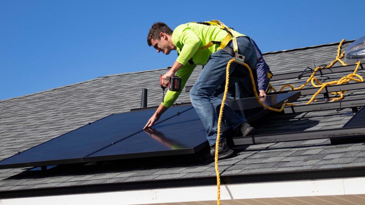 raze-solar-q8v1eevnjgk-unsplash_86687000