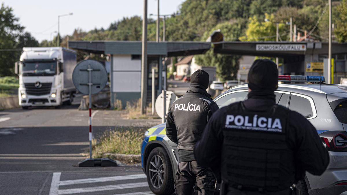 slovenia-control_43728100