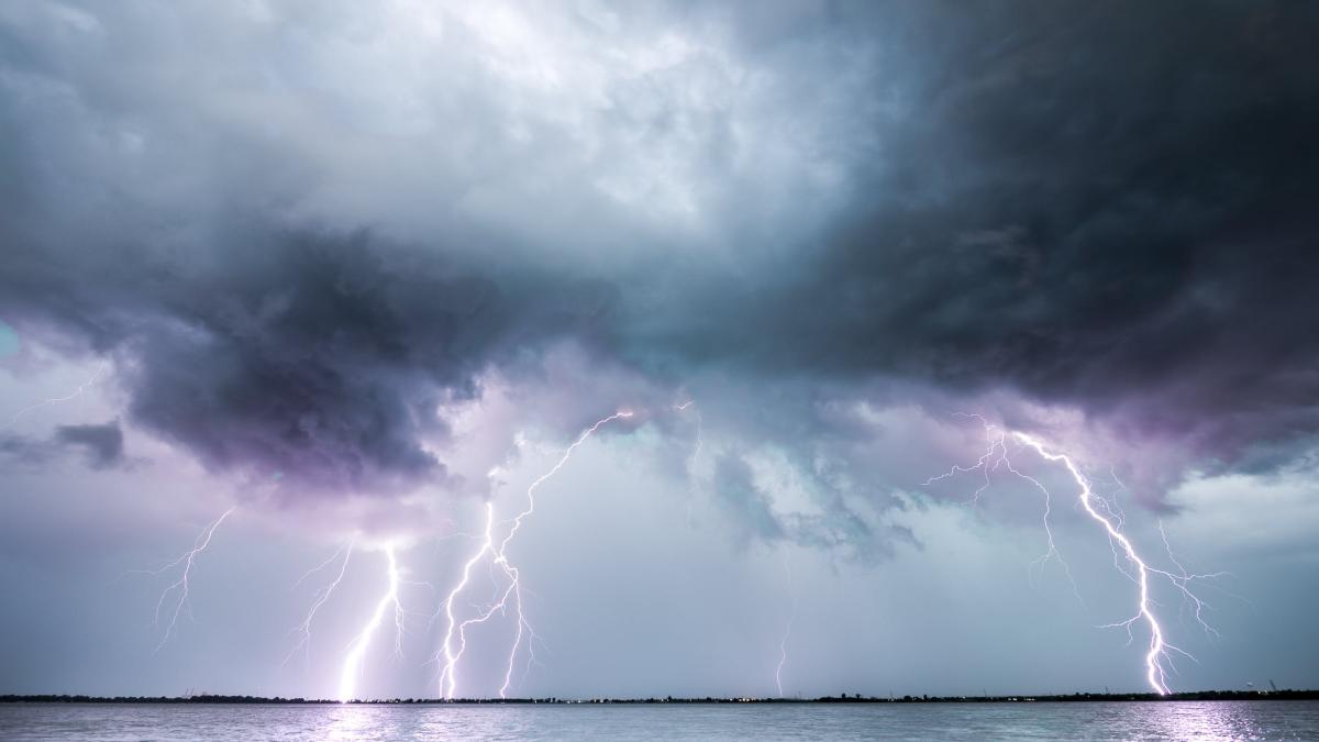 pexels-raychel-sanner-4870641_57549200