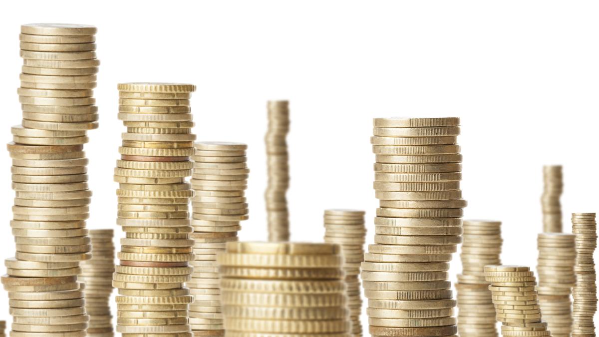 high-coin-towers-representing-richness-isolated1_79654600
