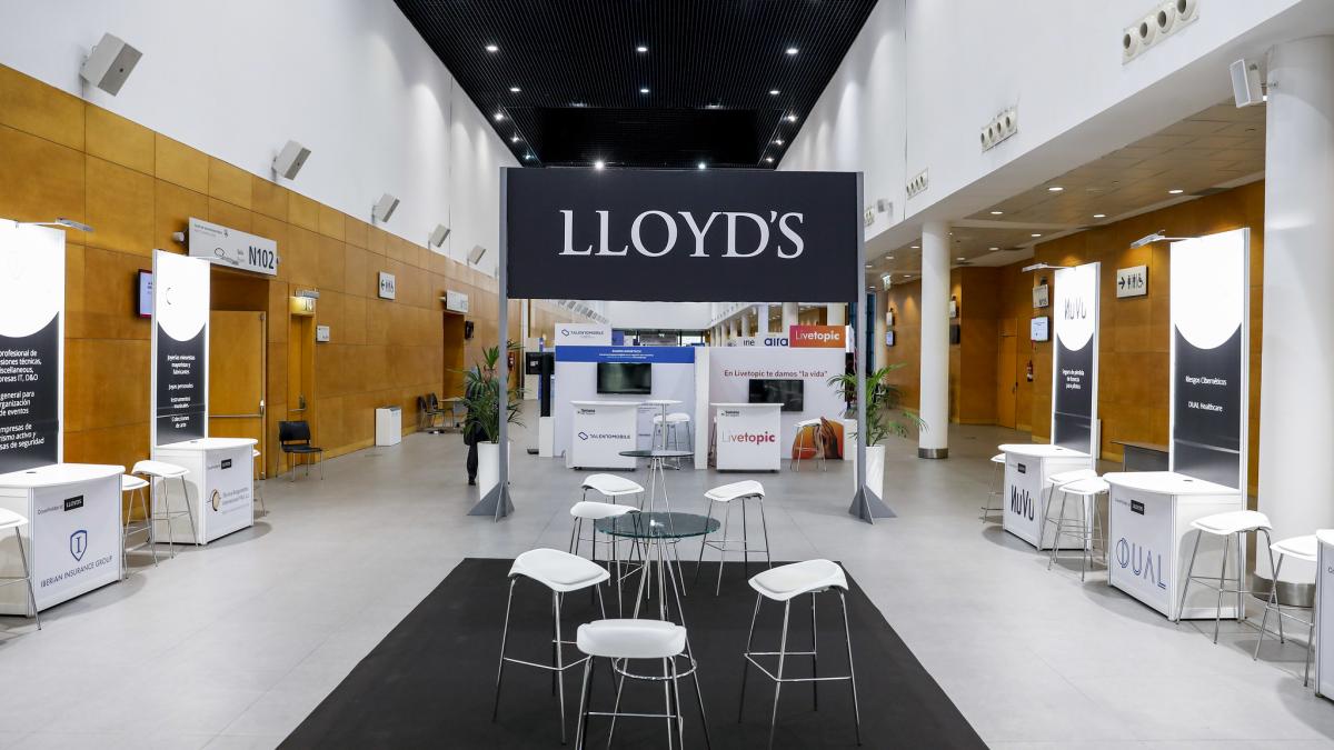 52700054587_adde0c162b_k_91077800