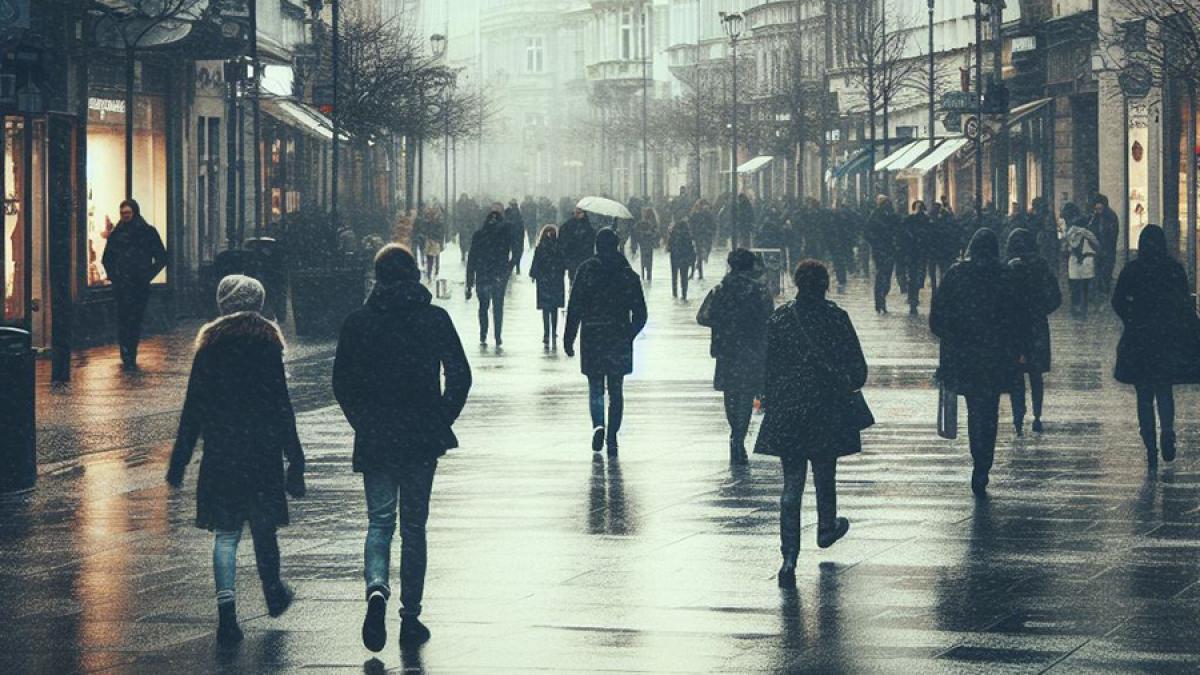 oameni-pe-strada-ploaie-vant_01285100