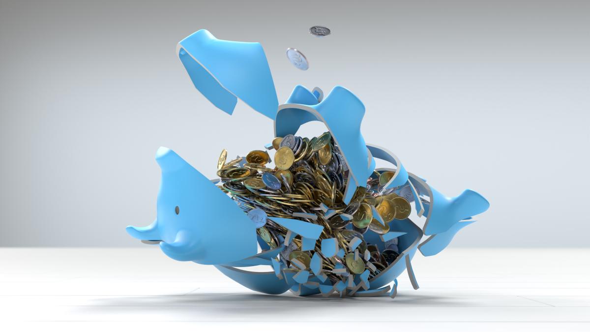 piggy-bank-was-thrown-broke-gold-coins-flowed-out_49387100