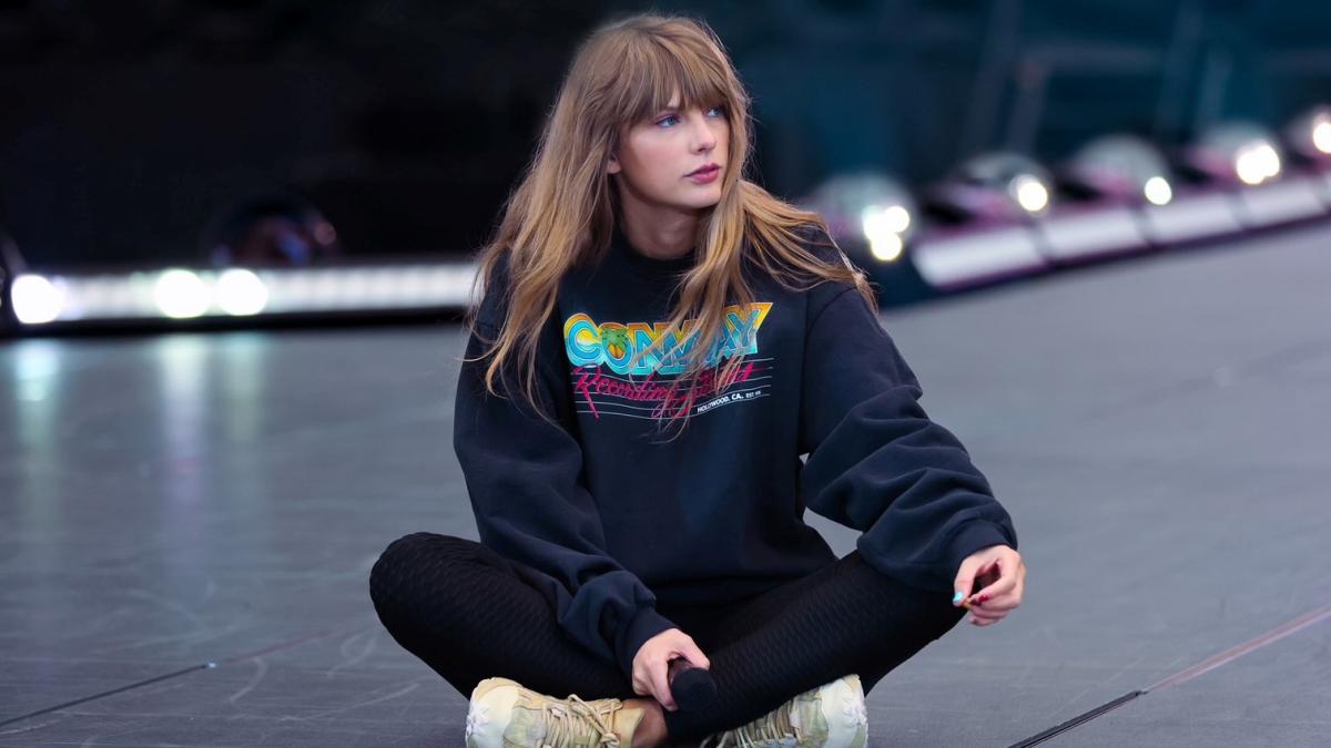 taylor-wift_27111300