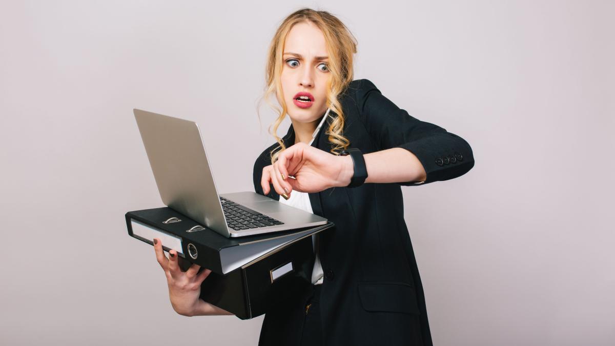 work-office-busy-time-blonde-young-woman-formal-clothes-with-laptop-folder-talking-phone-astonished-working-profession-secretary-office-worker-manager_44320000