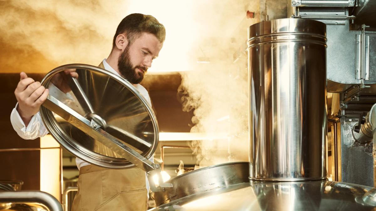 fabrica-de-bere_46890500