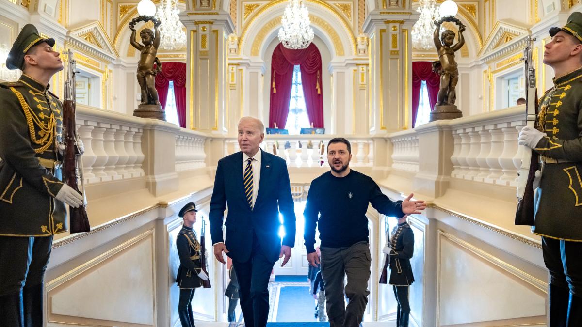 joe-biden-volodimir-zelenski_1_55132200