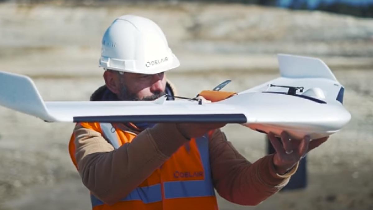 Parisul comandă 2.000 de drone kamikaze
