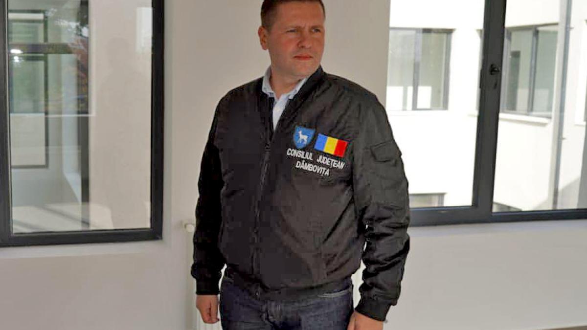 Corneliu Ștefan, președintele Consiliului Județean Dâmbovița, invitat la interviurile DCNews