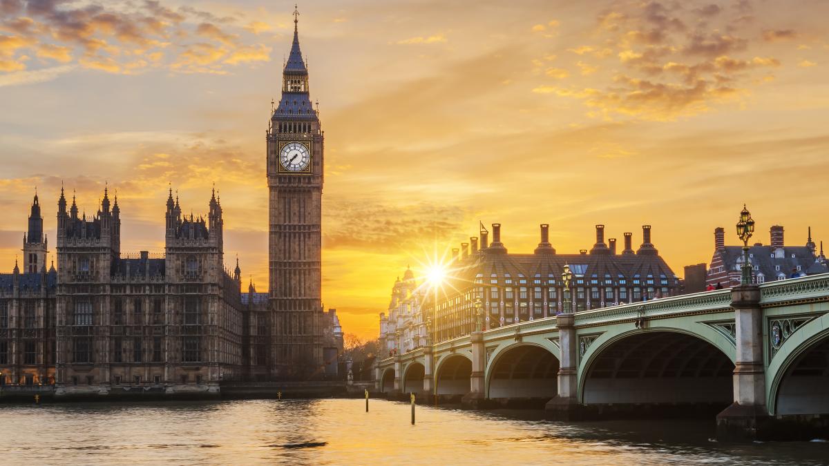 big-ben-westminster-bridge-sunset-london-uk_77528600