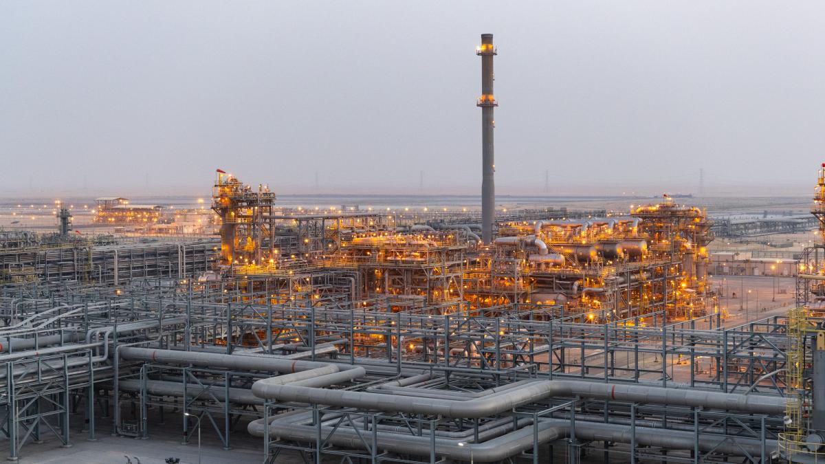 2023-08-20_c0748_mos_46_10456000