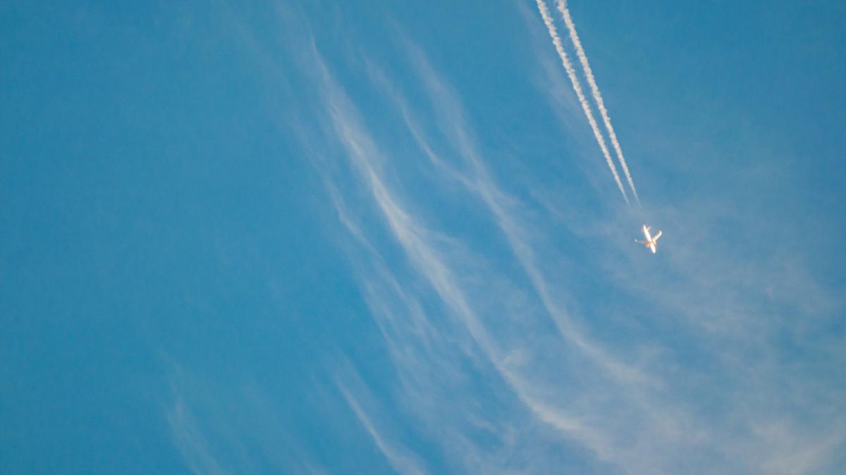 beautiful-sky-with-clouds-1_98474300