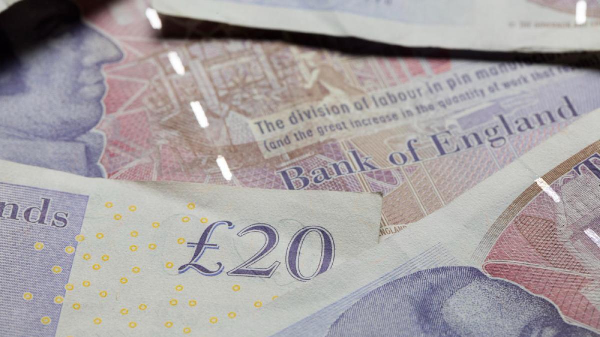 collection-british-sterling-twenty-pound-notes_19691800