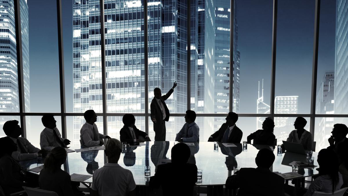 business-people-board-room-meeting_08025200