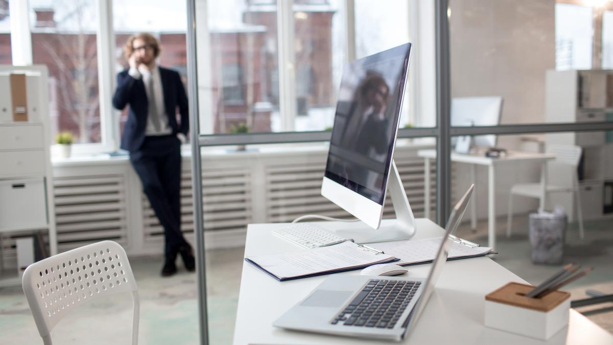 office-hardware_58596600