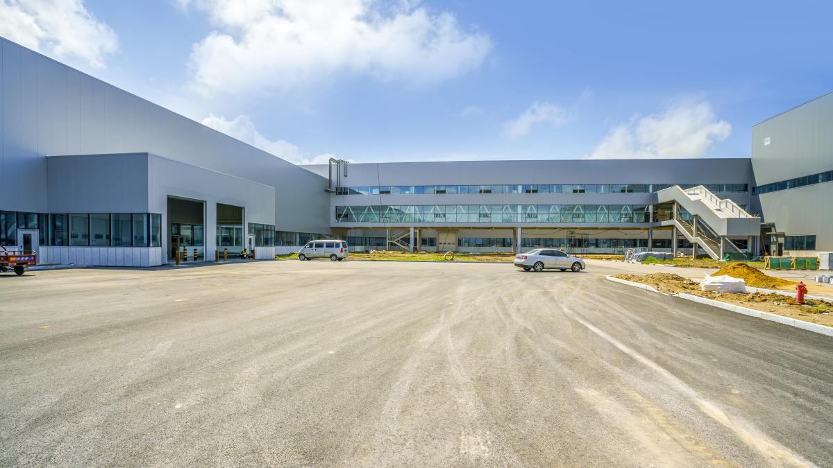 industrial-park-factory-building-warehouse_67981700