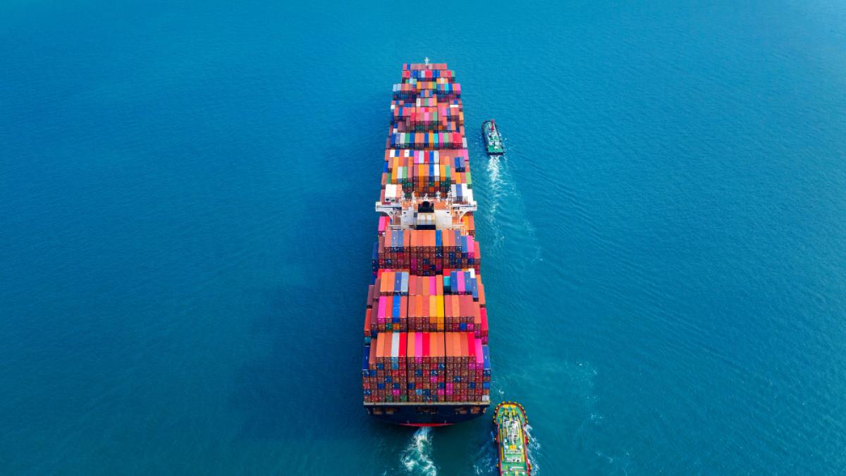 aerial-view-container-cargo-ship-sea_22766300