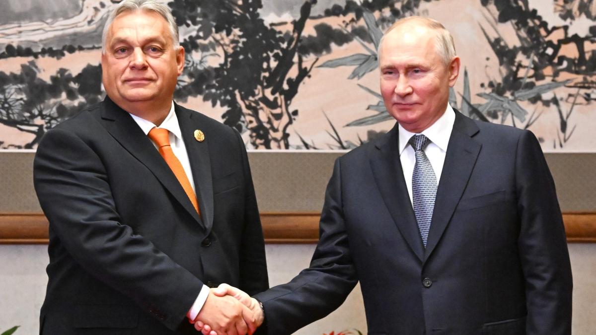 viktor-orban-vladimir-putin_43327300