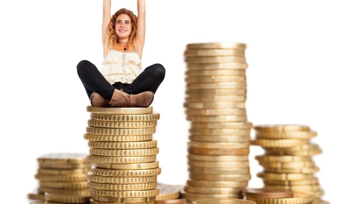curly-haired-woman-sitting-pile-coins-1_93704400