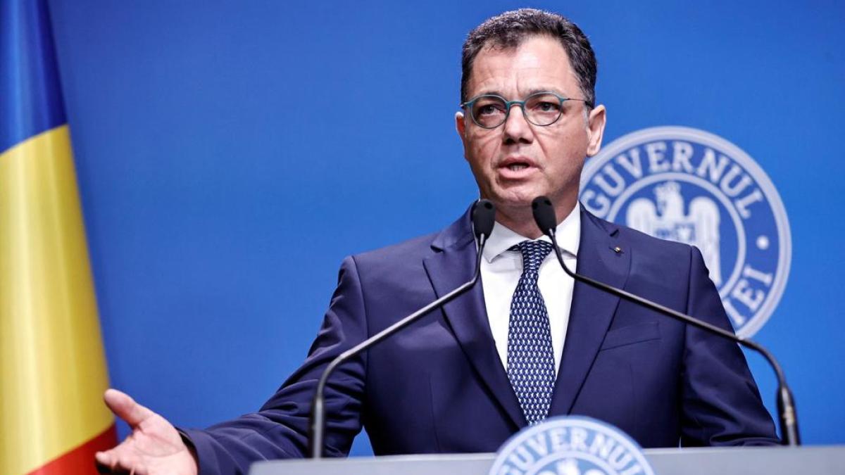 stefan-radu-oprea_26766300