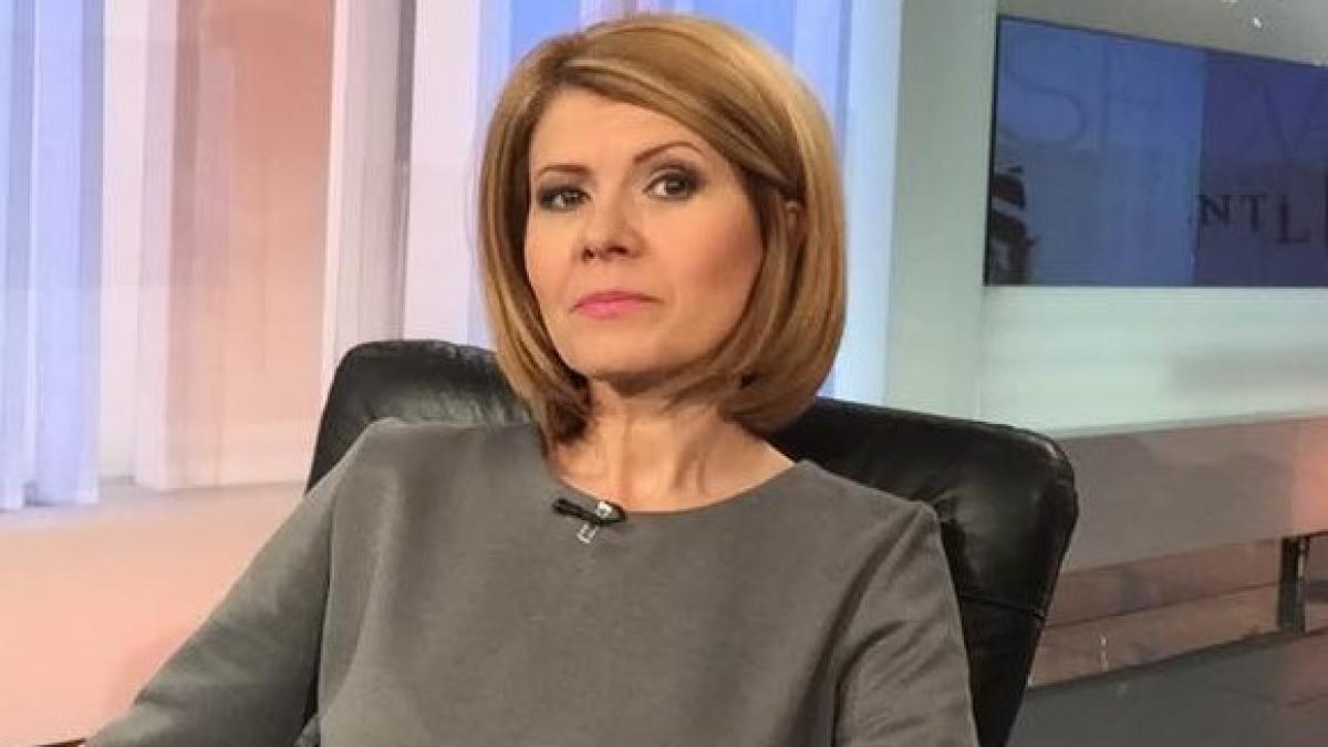 elena-cristian_87477600