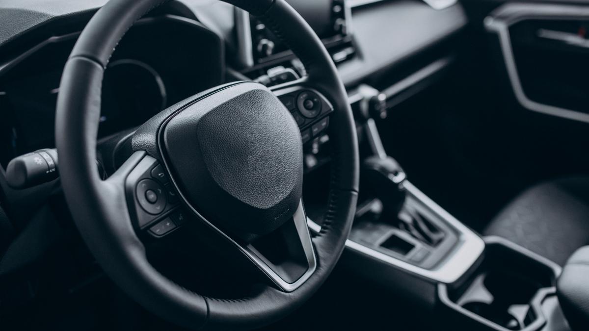 automobile-details-close-up-new-car_07850400